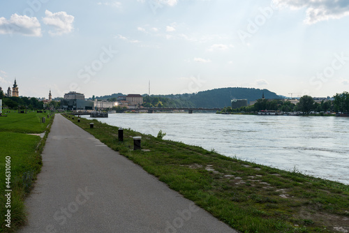 Wallpaper Mural Donaulände in Linz Torontodigital.ca