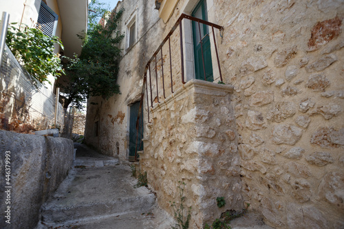 Fototapeta Naklejka Na Ścianę i Meble -  streets of the old small town on the island of Corfu