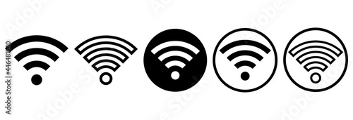 Wireless and wifi line icon. Wi-fi signal vector symbol.Internet sign,wifi icon vector set.