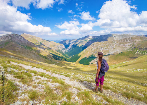 Obraz na płótnie Monte Bove in Ussita (Italy) - The landscape summit of Mount Bove, nord and sud, in Marche region province of Macerata. One of the highest peaks of the Apennines, in the Monti Sibillini mountain park w salonie