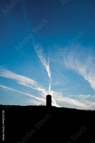 silhouette of a monument to the sunset