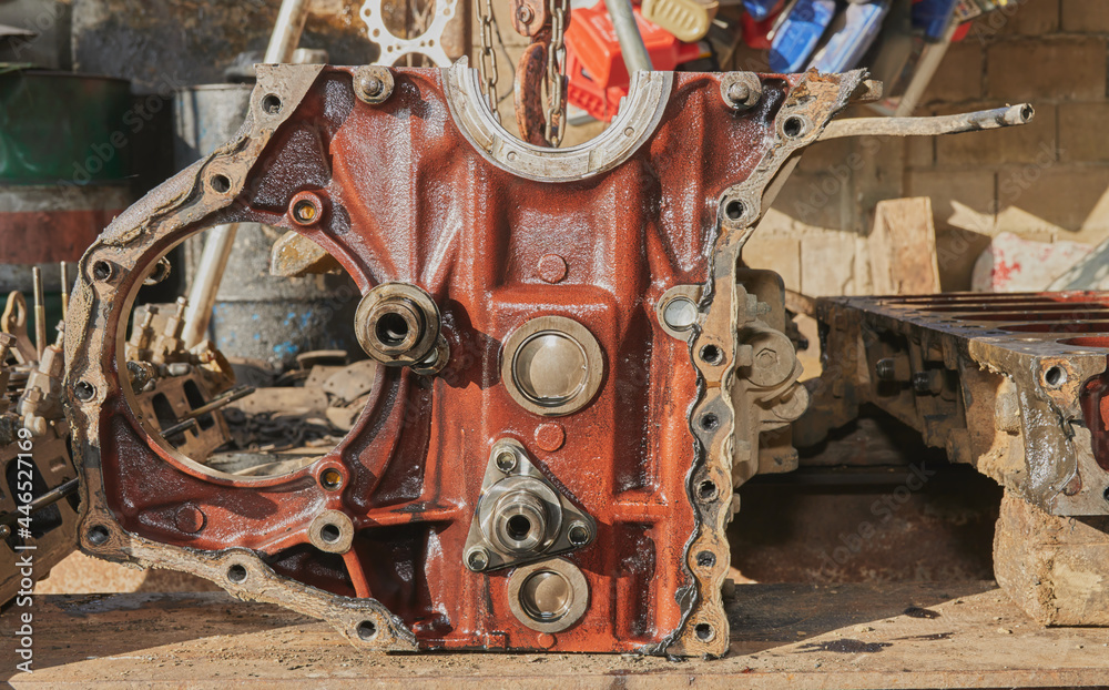 Zoom Front View Cylinder Block of Truck Engine and Engine Oil Stain Zoom Front View Cylinder Block of Truck Engine and Engine Oil Stain