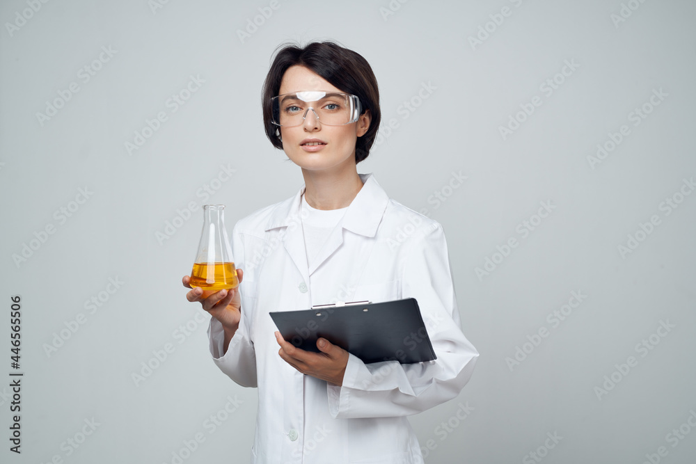 woman scientists chemical solution analysis diagnostics professional woman scientists chemical solution analysis diagnostics professional