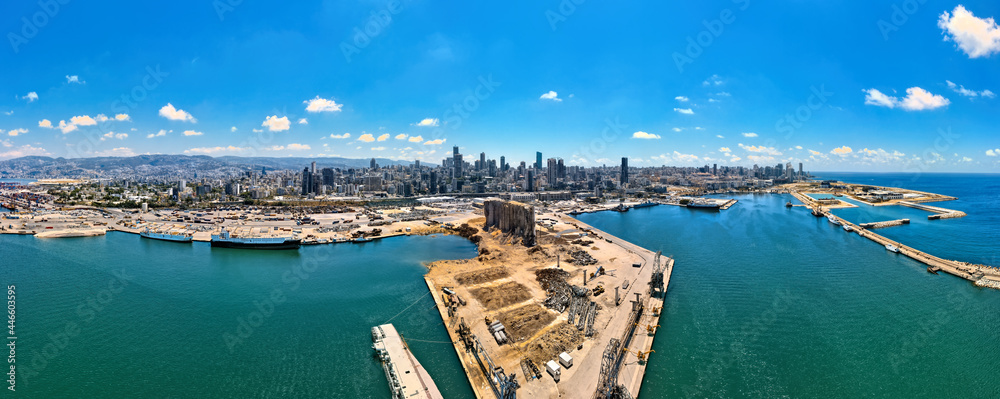 Fototapeta premium Beirut Port Massive August 4 Explosion site