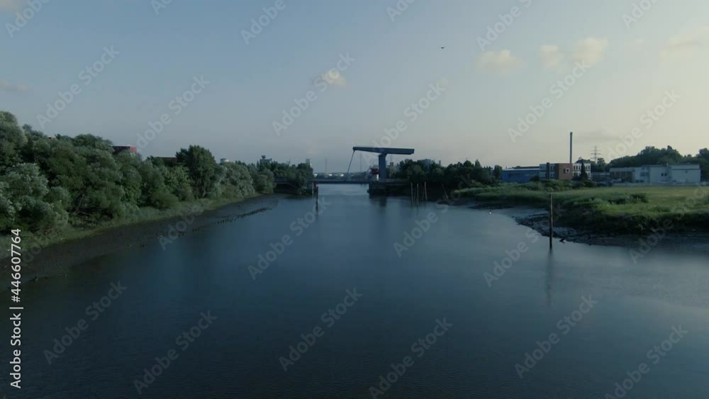Elbe, Brücke FlyUnder, Drohne Elbe, Brücke FlyUnder, Drohne