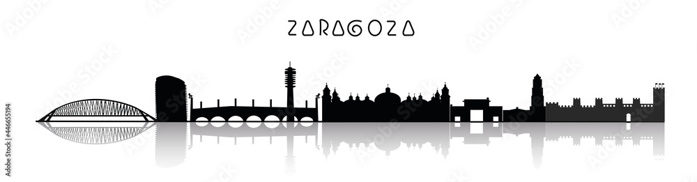 Naklejka premium Zaragoza skyline in black and white with reflection