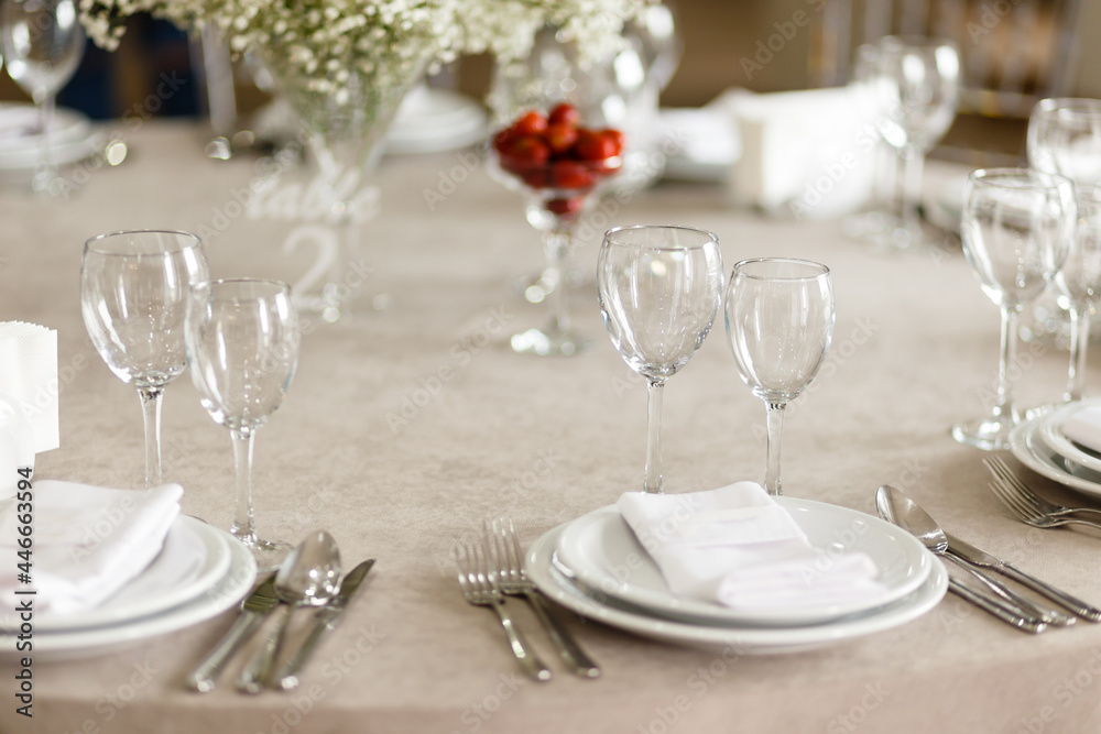 stylish festive wedding table set stylish festive wedding table set