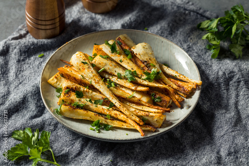 Fotografie Healthy Homemade Roasted Parsnips