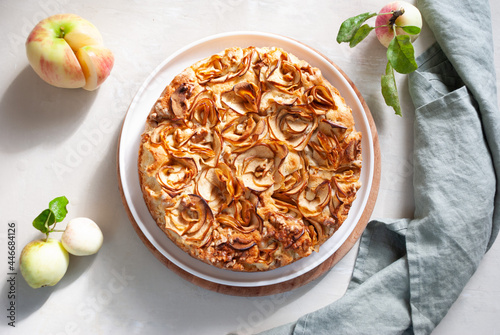 Apple pia Charlotte, decoreted with apple roses