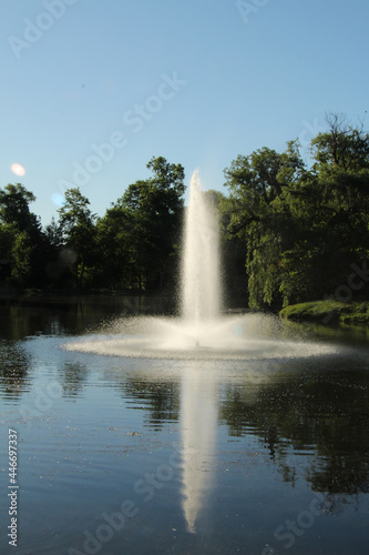 Reflecting Fountain