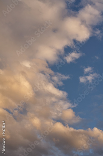 Fototapeta Naklejka Na Ścianę i Meble -  Colourful Clouds in the Evening