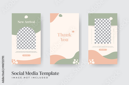 Minimal layout design fashion sale instagram stories template