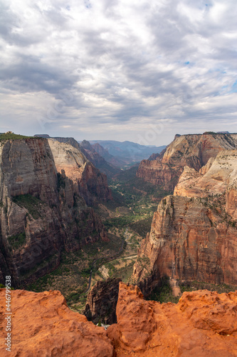 Looking out from Observation Point over Zion Canyon with views of Angels Landing and the Zion scenic drive. Zion National Park, Utah, USA.