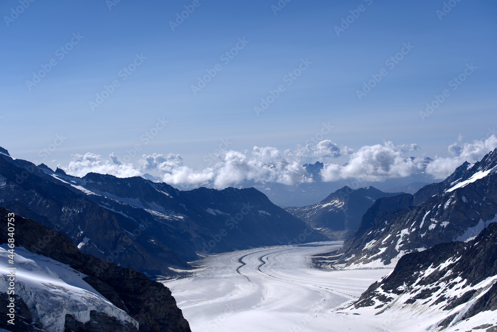 Obraz premium Aletsch glacier with Konkordia square seen from Jungfraujoch on a sunny summer day. Photo taken July 20th, 2021, Lauterbrunnen, Switzerland.