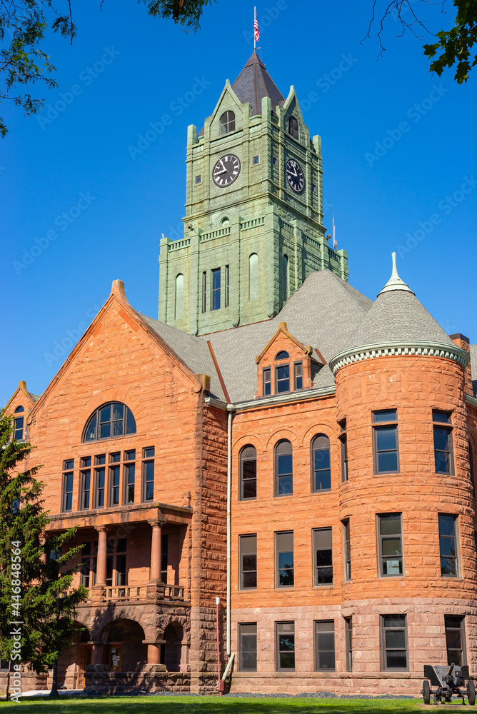 Clinton County Courthouse.
