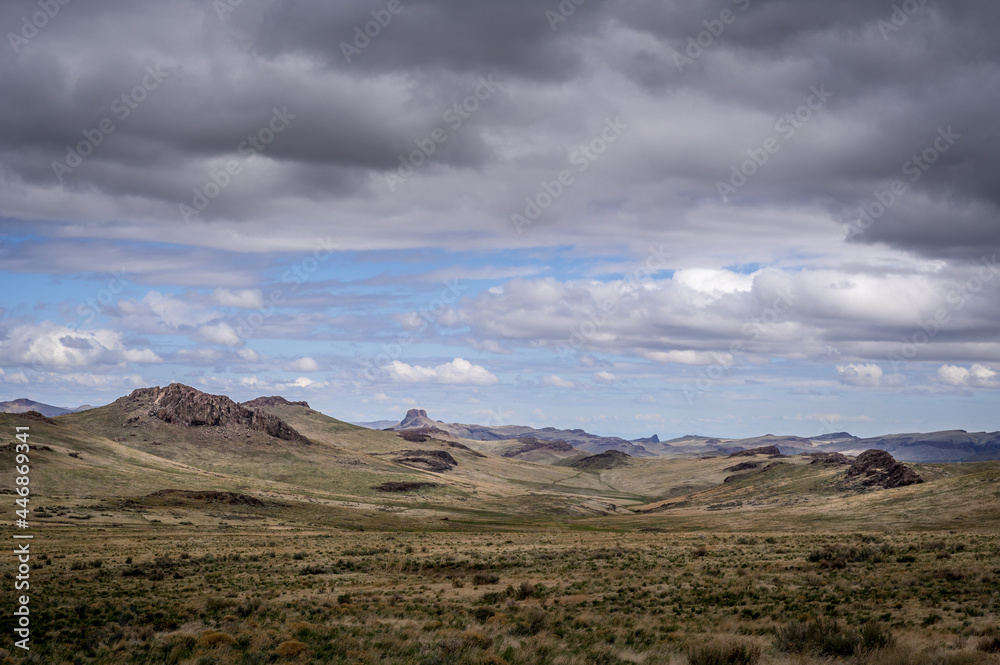 Rocky Oregon landscapes under clouds Rocky Oregon landscapes under clouds