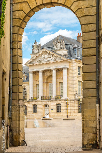 Fototapeta Naklejka Na Ścianę i Meble -  In the streets of Dijon in France