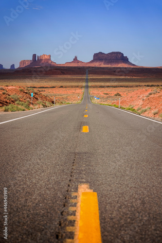 Schilderij op canvas Roadside landscapes and views near Monument Valley, Arizona.