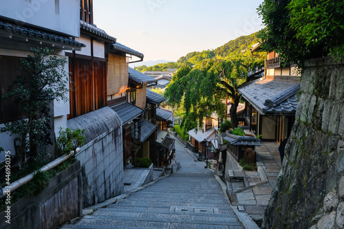 京都市 夕方の産寧坂（三年坂） photo