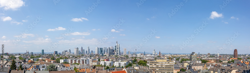 Frankfurt sunny midday panorama 