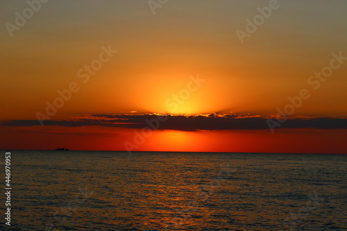 sunset of the sea  © Данила Золотухин