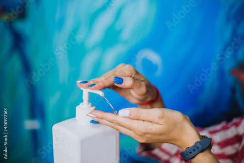 Hand disinfection, hand washing with liquid soap