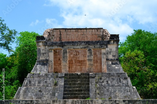 ancient mayan ruins
