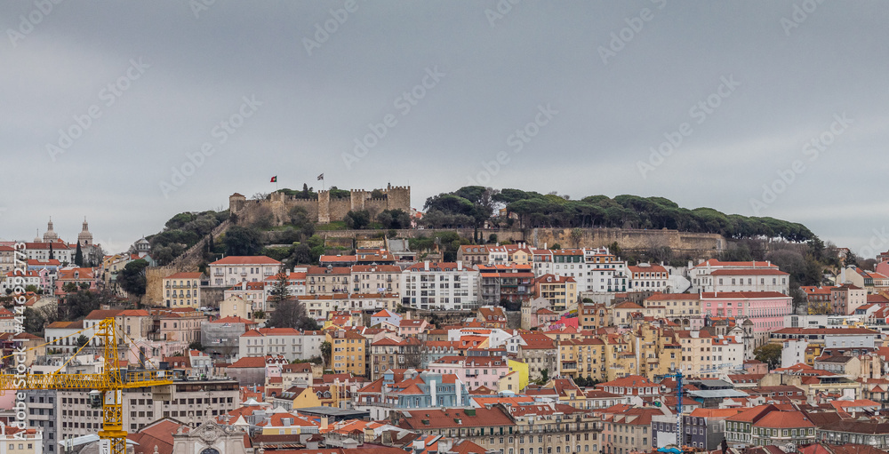 Panorama of the city of Lisbon from the viewpoint of the Mirante São Pedro de Alcântara with the Castle of São Jorge in the background.