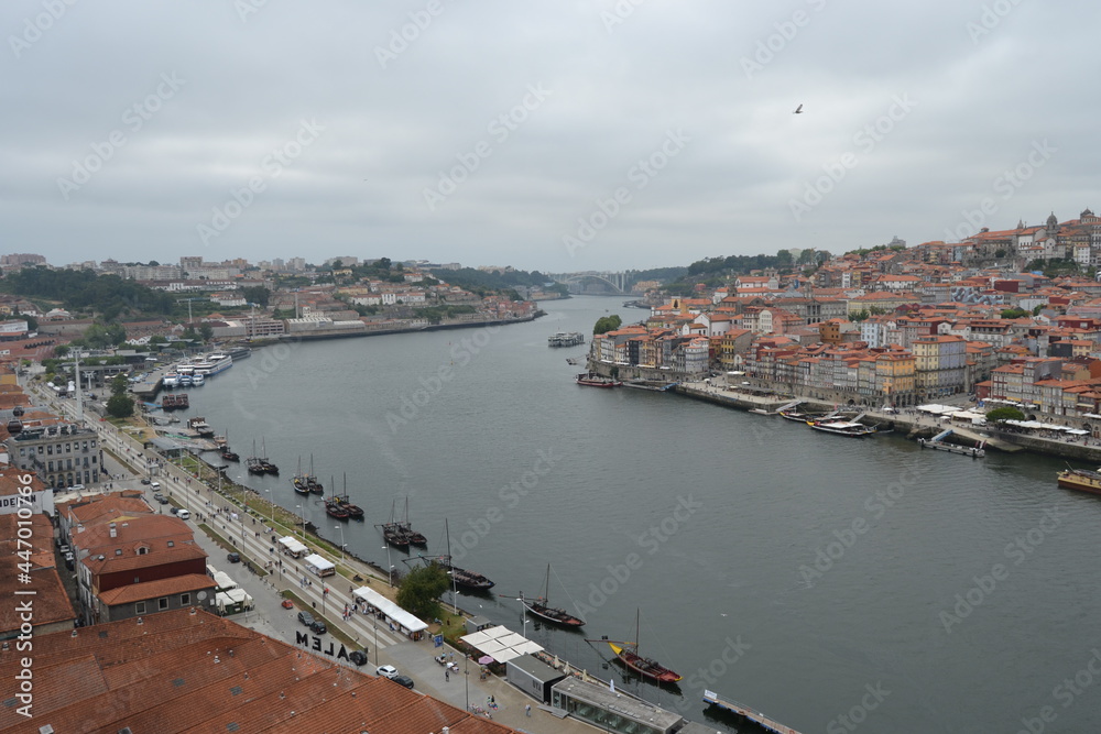 View from the Ponte Dom Luís I over the Duoro River in Porto