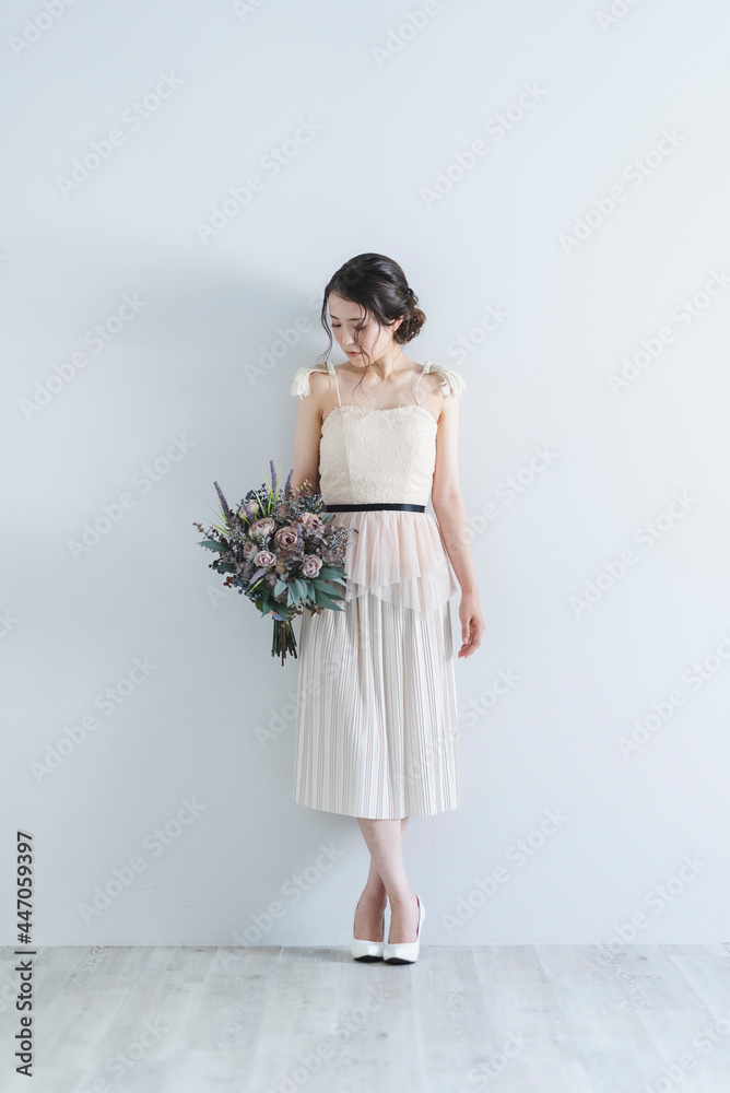 ドレスを着た花嫁
