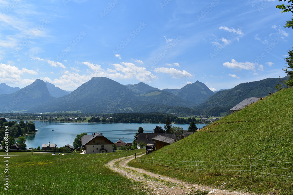 Lake Wolfgangsee under the mountains in the background