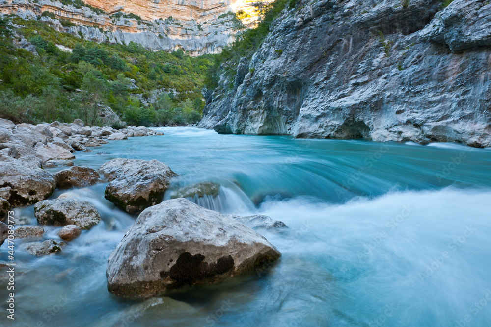 scenic view of river at the bottom of the Verdon canyon