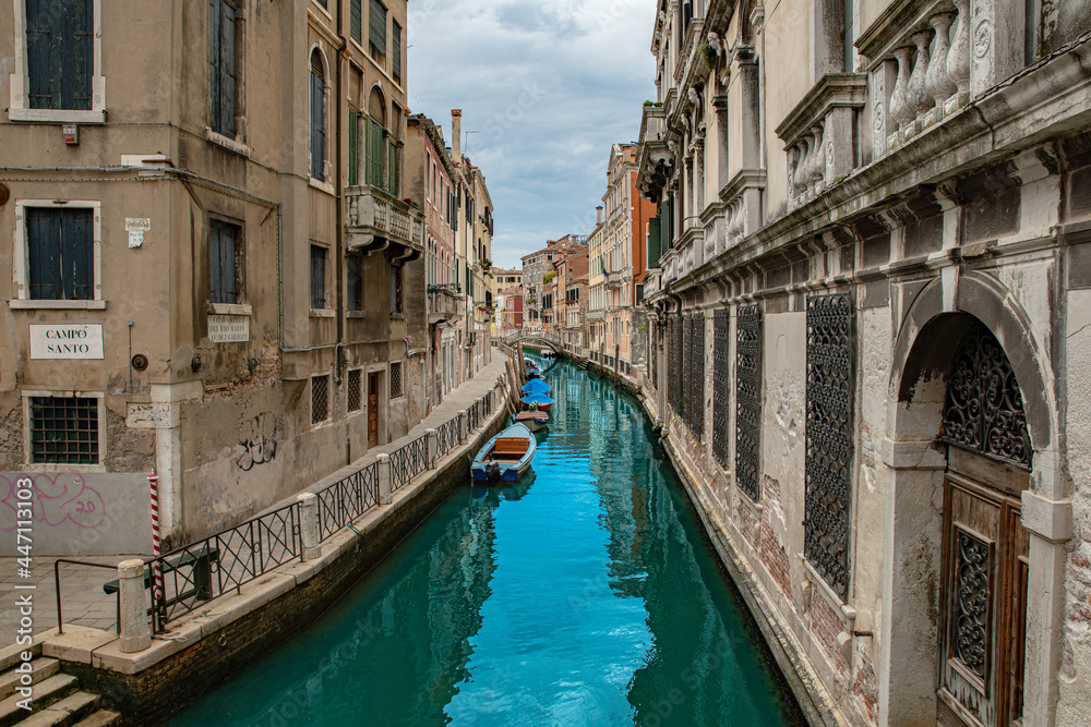 Venedig Italien Kanal Sommer 2021 Wasserspiegelung