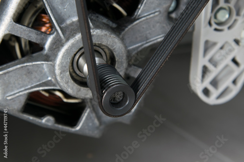 washing machine electric motor drive belt, close-up © kurgu128
