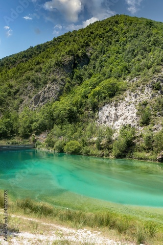 Wallpaper Mural Diga sul fiume Simbrivio - Vallepietra - Roma - Lazio - Italia Torontodigital.ca