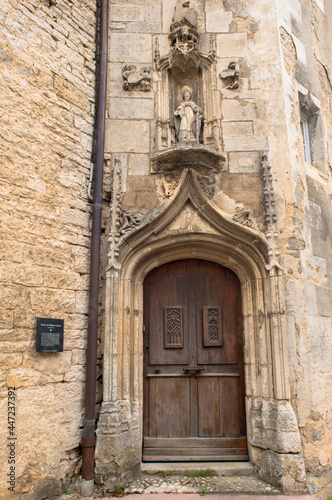 Porte gothique à Vuillafans, Doubs, France © Jorge Alves