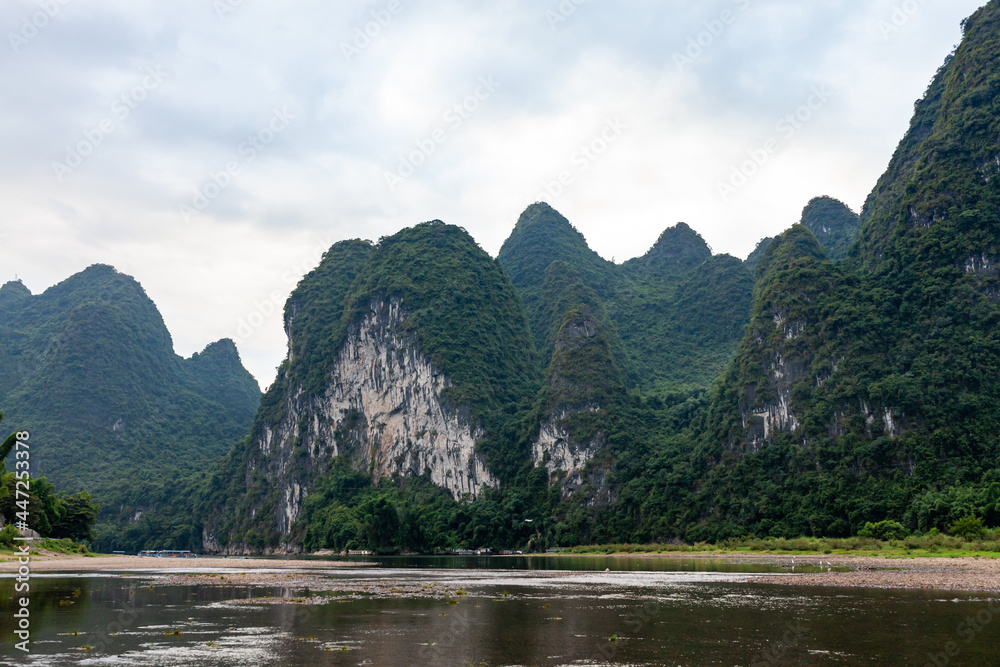 Landscape of Guilin, Li River and Karst mountains. Located near Yangshuo, Guilin, Guangxi, China.
