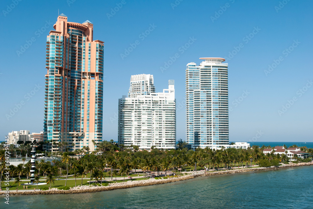 Naklejka premium Miami Beach South Pointe Waterfront Park