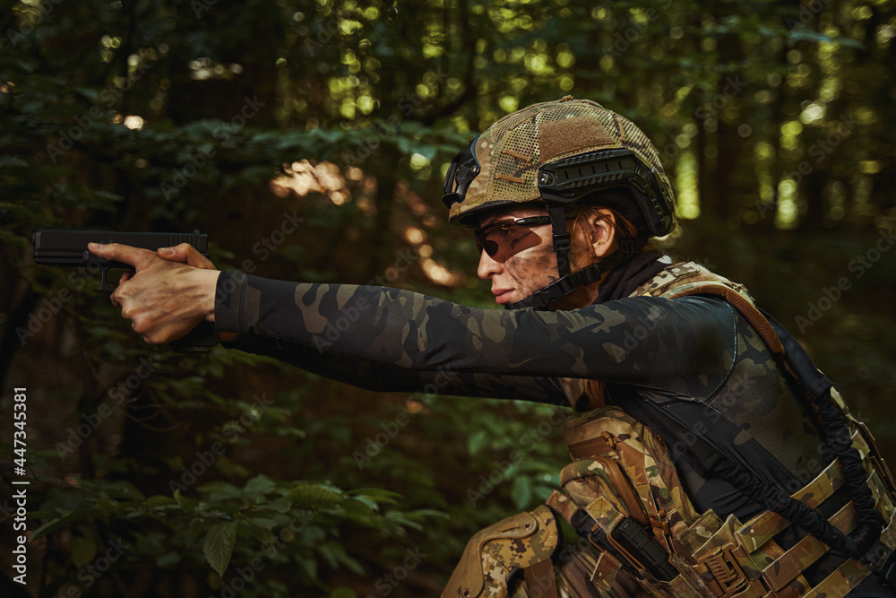Naklejka premium Servicewomen and persons liable for military service