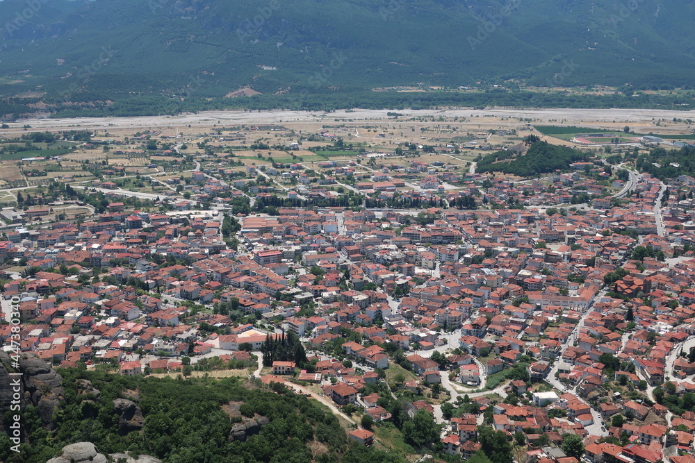 Fototapeta premium View of Meteora from a mountain monastery