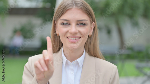 Outdoor Portrait of No Sign by Businesswoman by Finger Shake 