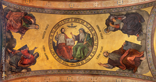 Obraz na plátně VIENNA, AUSTIRA - JULI 5, 2021: The fresco of Holy Trinity and four Evangelist in orthodox Barbarakirche church by Svjatoslav Hordynskyj (1983–1985)