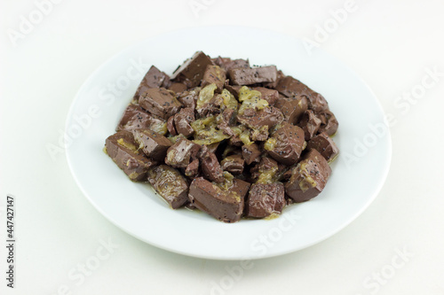 guisos_platos_carnes_sangre_encebollada_neutro / 
stews_plates_meat_blood_onions_neutro
