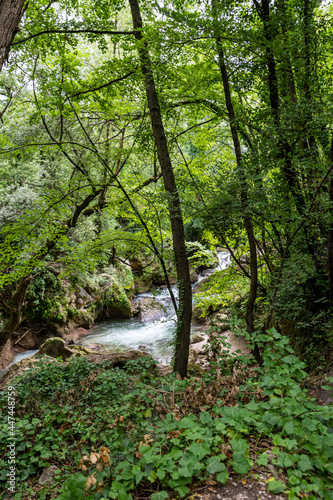 Fototapeta Naklejka Na Ścianę i Meble -  bleck river dopo waterfall of marble
