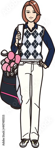 ゴルフバッグを担ぐ若い女性