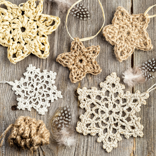 Crochet Christmas decor made of natural materials