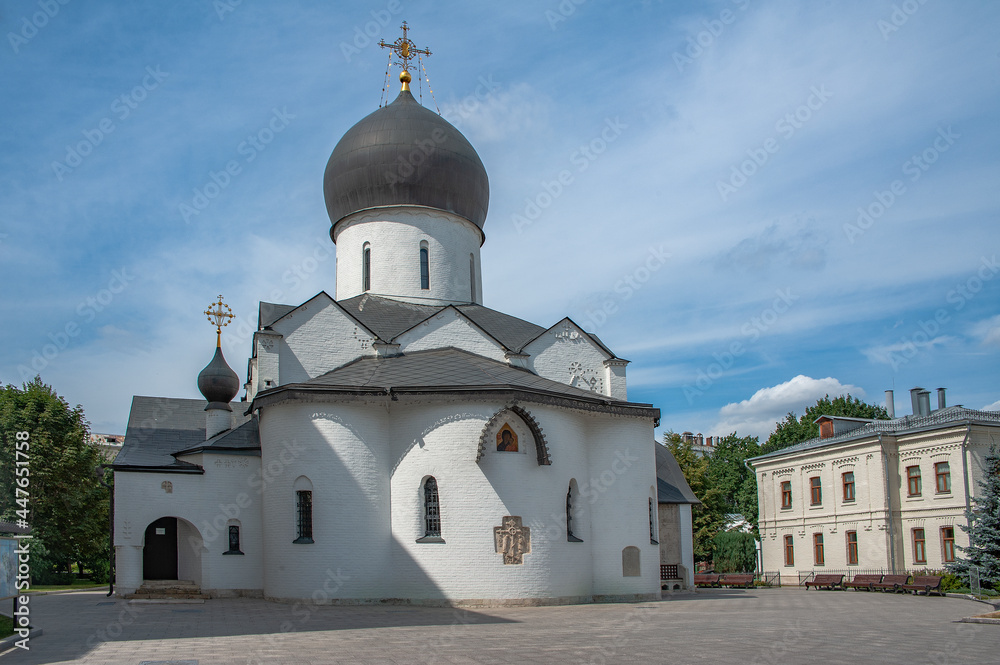 The Intercession Church of the Women's abodes of mercy is a successful synthesis of the Art Nouveau style with the artistic traditions of ancient Russian architecture   