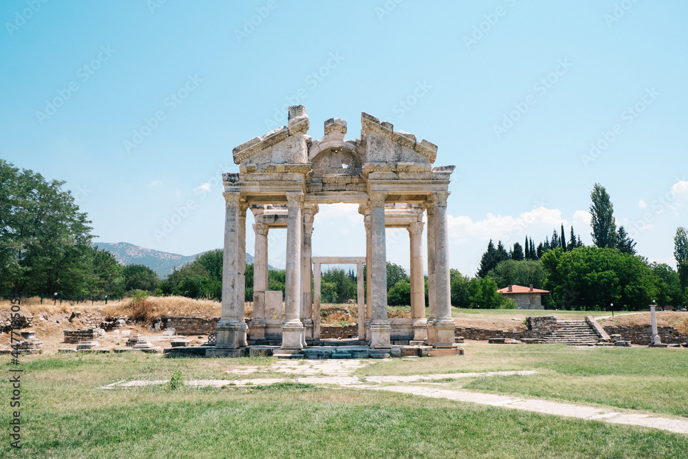 Aphrodisias, once the capital of the state of Lydia. The ancient city of Aphrodisias is located in Aydın. Tetrapylon is a monumental gate that welcomes those who come to the Temple of Aphrodite.
