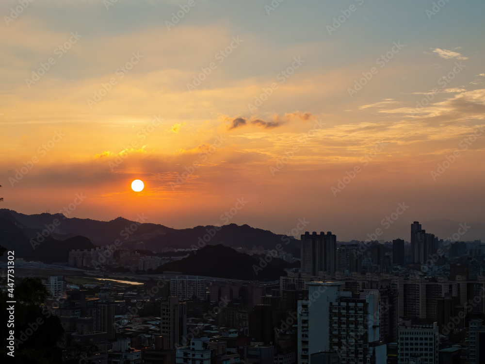 Fototapeta premium Sunset high angle view of the Jingmei area