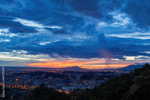 Sunset high angle view of the cityscape form Wenshan District © Kit Leong